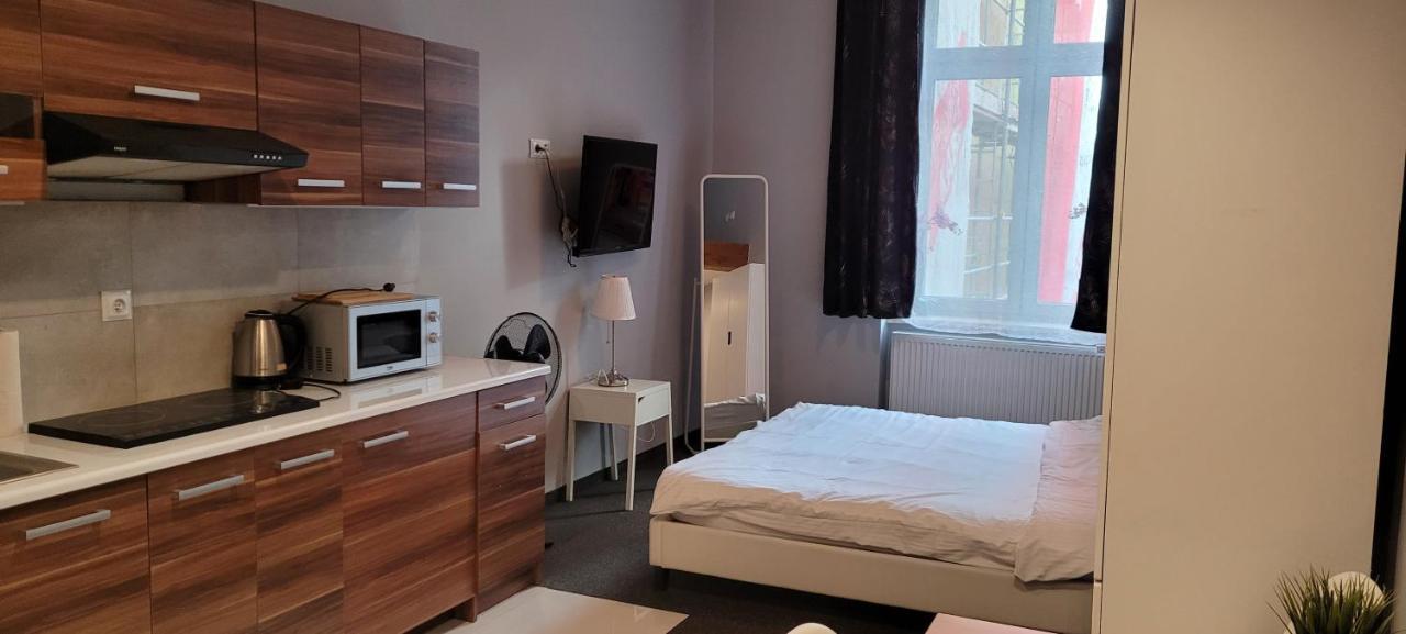 Tlc Apartments Cracow Krakow Ngoại thất bức ảnh