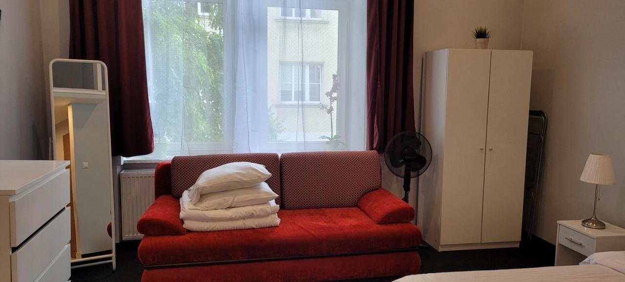 Tlc Apartments Cracow Krakow Ngoại thất bức ảnh