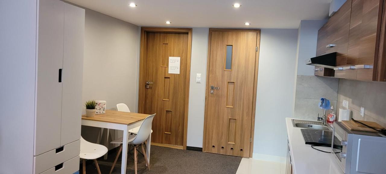 Tlc Apartments Cracow Krakow Ngoại thất bức ảnh