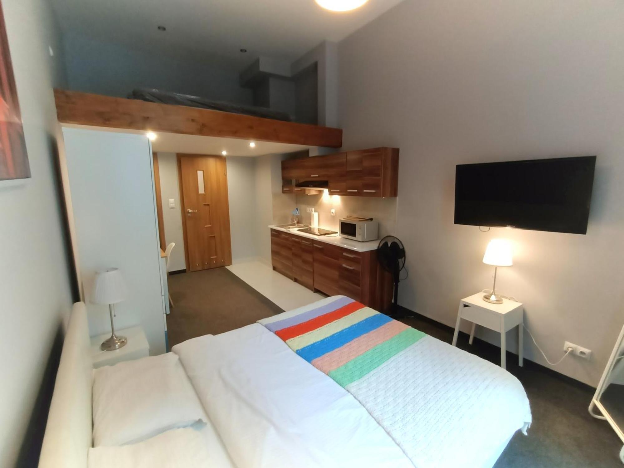 Tlc Apartments Cracow Krakow Ngoại thất bức ảnh