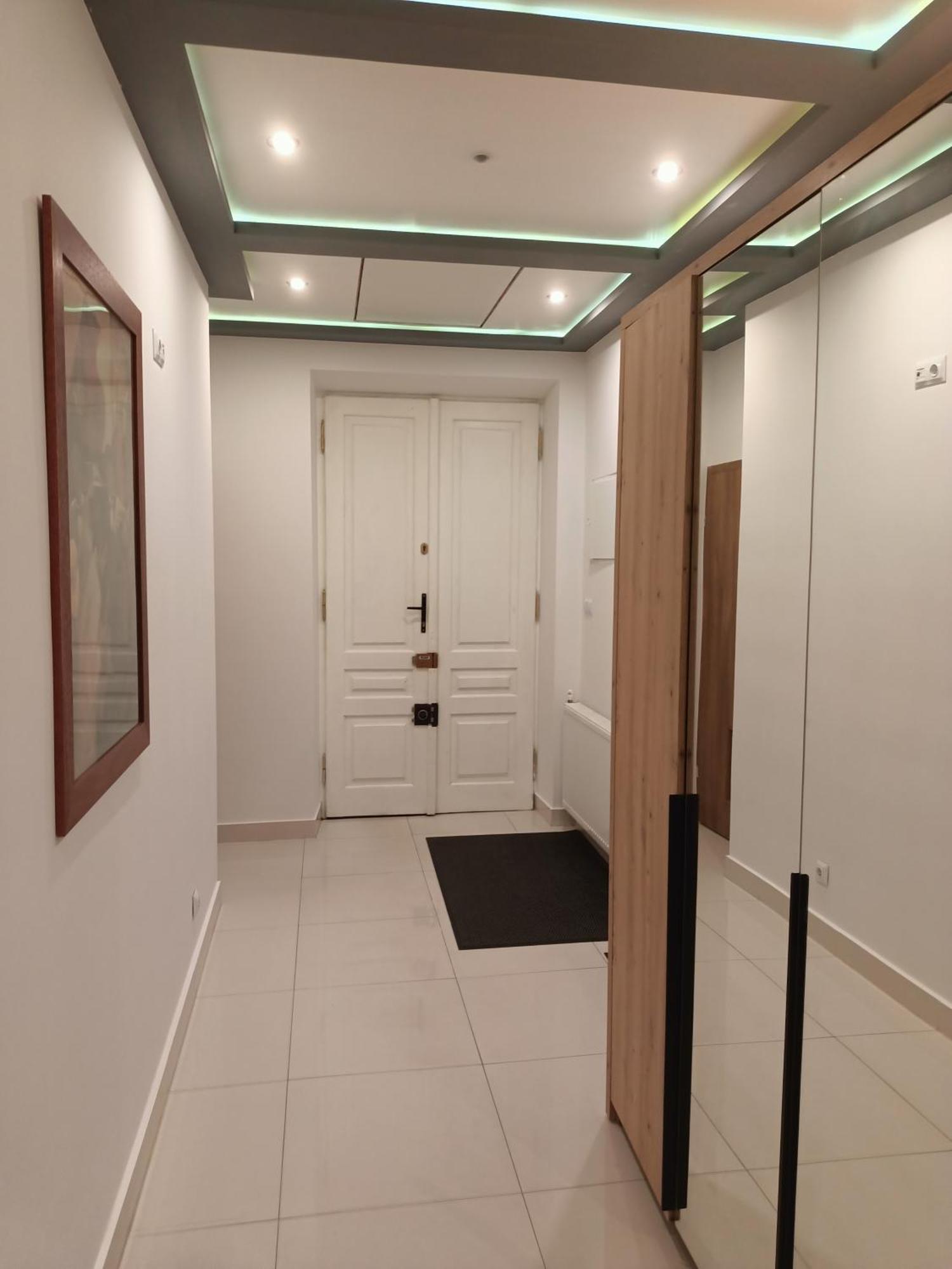 Tlc Apartments Cracow Krakow Ngoại thất bức ảnh