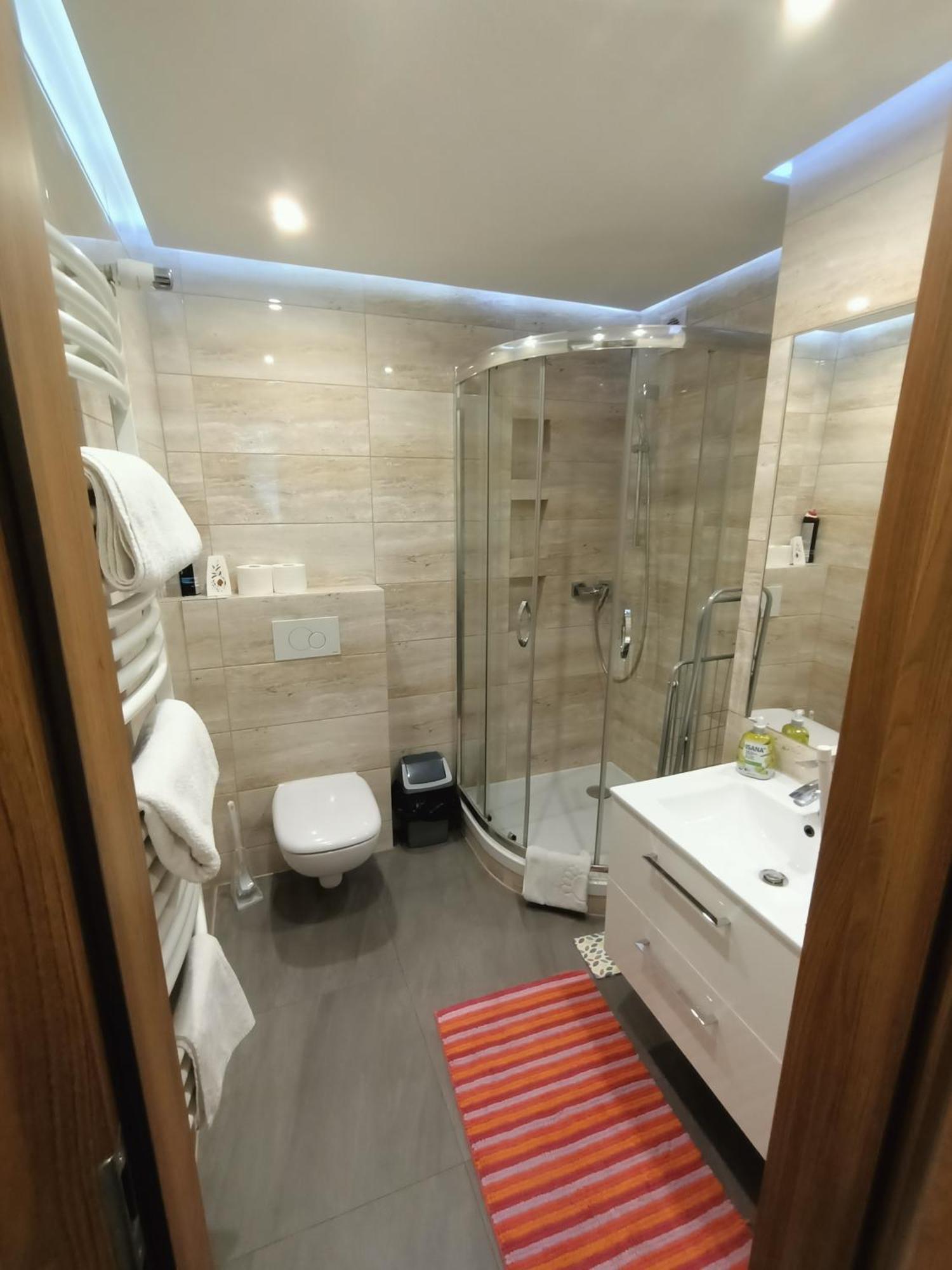 Tlc Apartments Cracow Krakow Ngoại thất bức ảnh