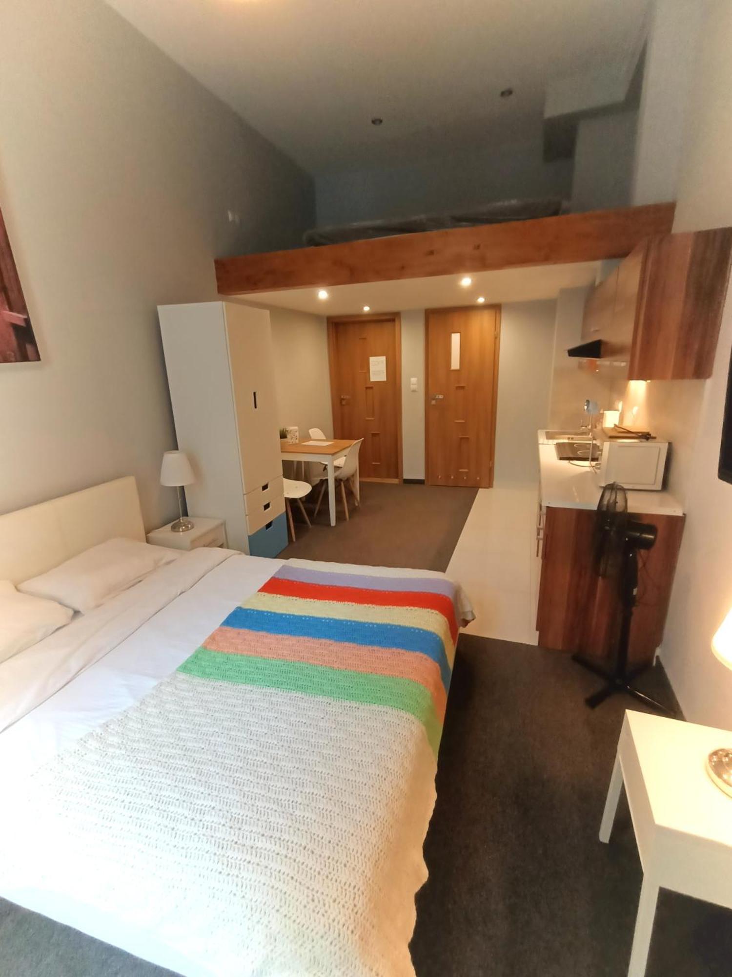 Tlc Apartments Cracow Krakow Ngoại thất bức ảnh